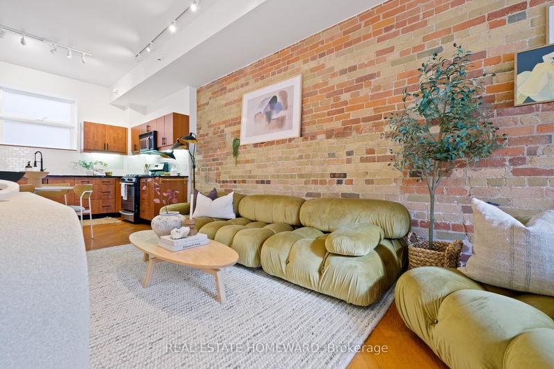 home for lease on 27 Old Brewery Lane