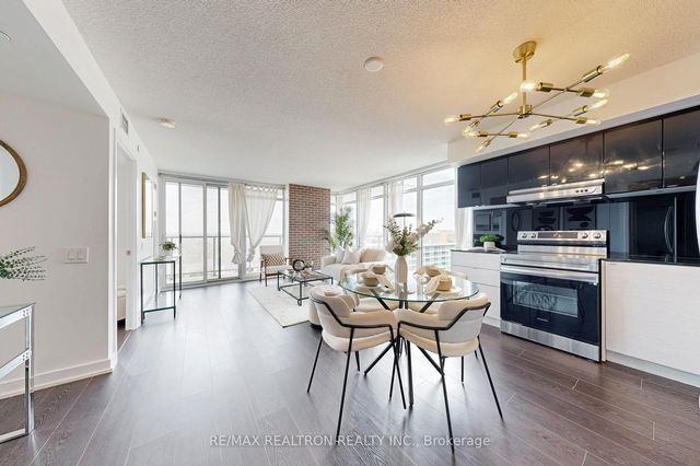 1612 - 72 Esther Shiner Boulevard
