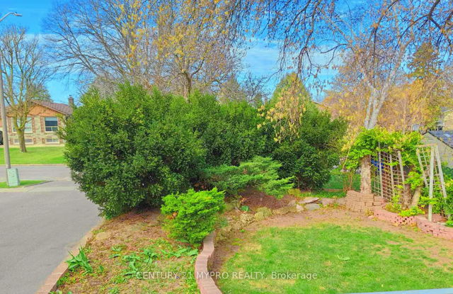 Bsmt - 63 Summerside Crescent