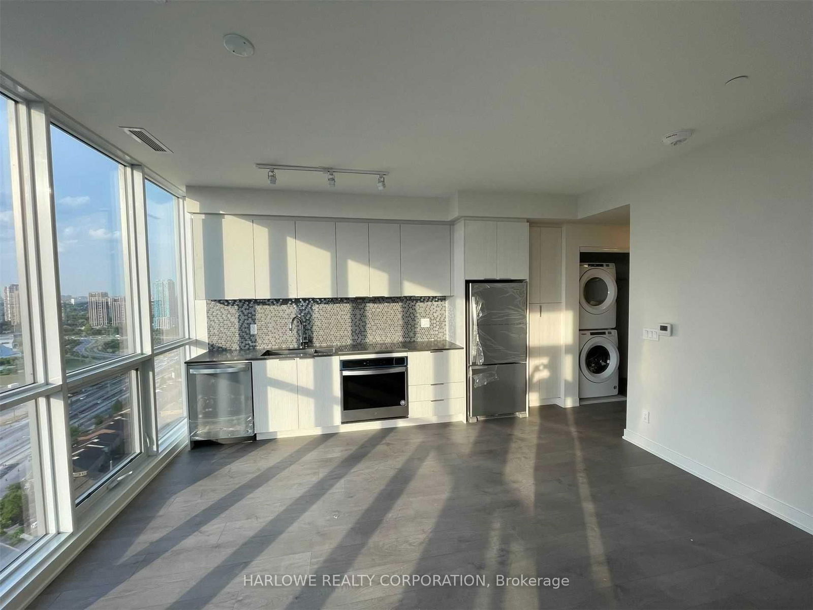 Condo for sale at PH02-2 Sonic Way, Toronto, Flemingdon Park, M3C 0P2 - MLS: C12113628