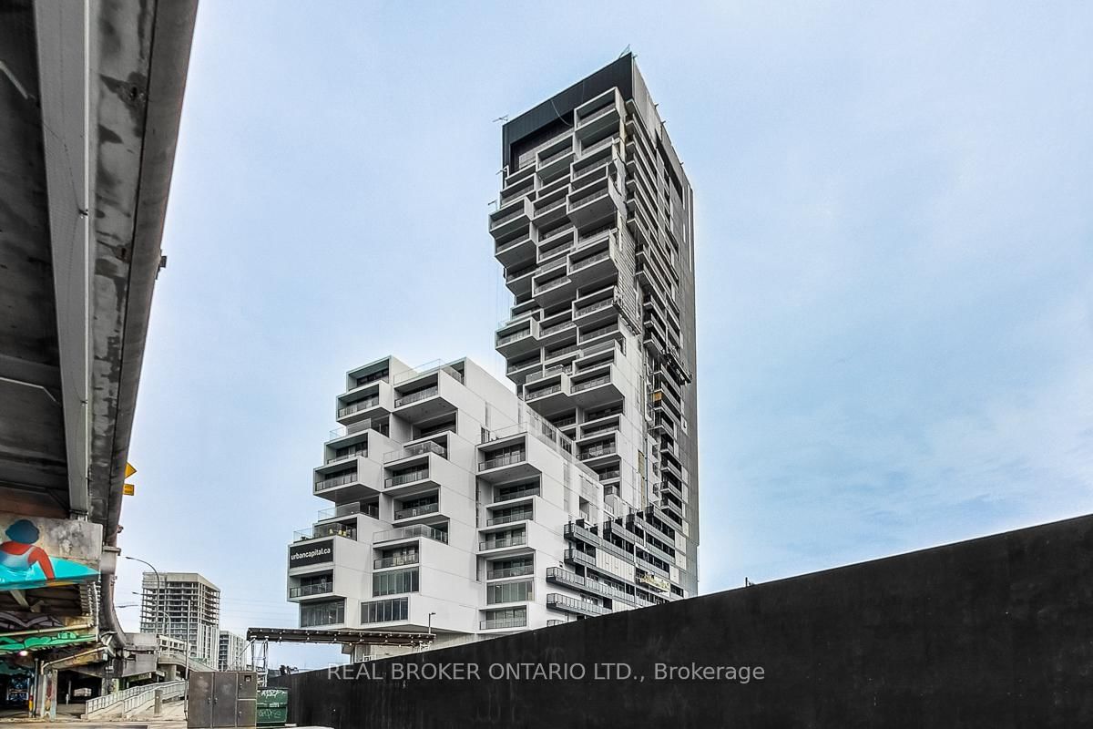 Condo for lease at 2303-170 Bayview Avenue, Toronto, Waterfront Communities C8, M5A 0M4 - MLS: C12113680