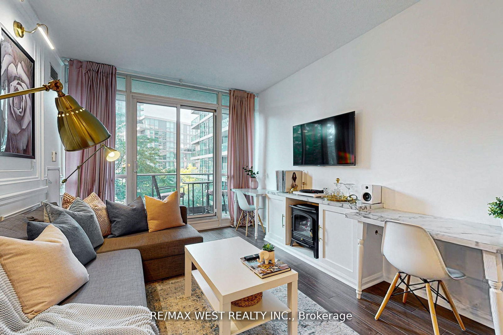 Condo for sale at 355-209 Fort York Boulevard, Toronto, Niagara, M5V 4A1 - MLS: C12113795