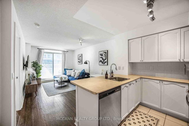 304 - 50 Lynn Williams Street