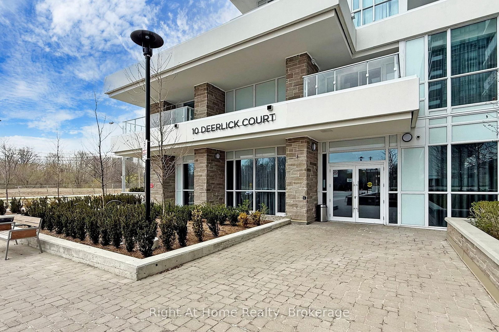 Condo for sale at 2208-10 Deerlick Court, Toronto, Parkwoods-Donalda, M3A 0A7 - MLS: C12114037