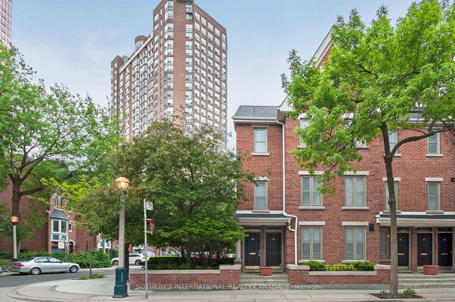 201 - 50 St Nicholas Street