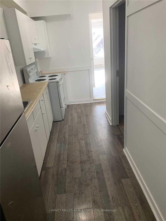 Main #2 - 881 St Clair Avenue
