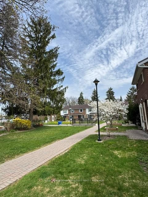 3 - 537 Steeles Avenue
