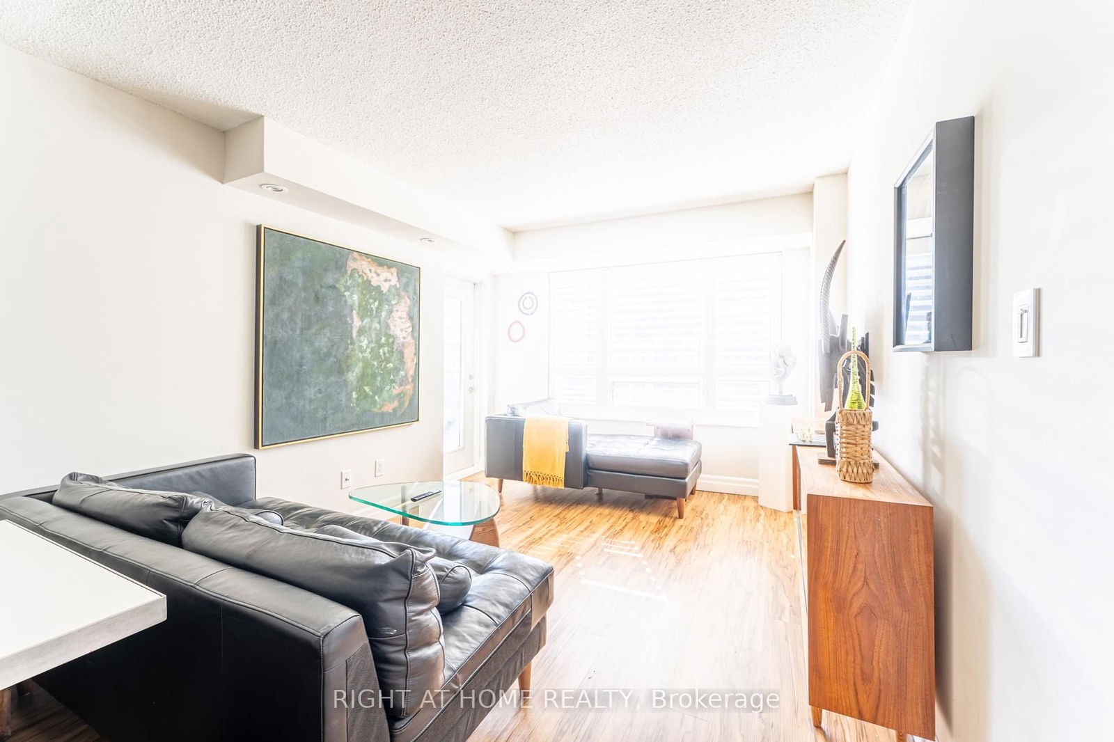 Condo for lease at 1516-20 Blue Jays Way, Toronto, Waterfront Communities C1, M5V 3W6 - MLS: C12114167