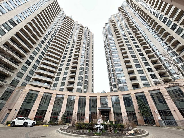 2217 - 15 Northtown Way