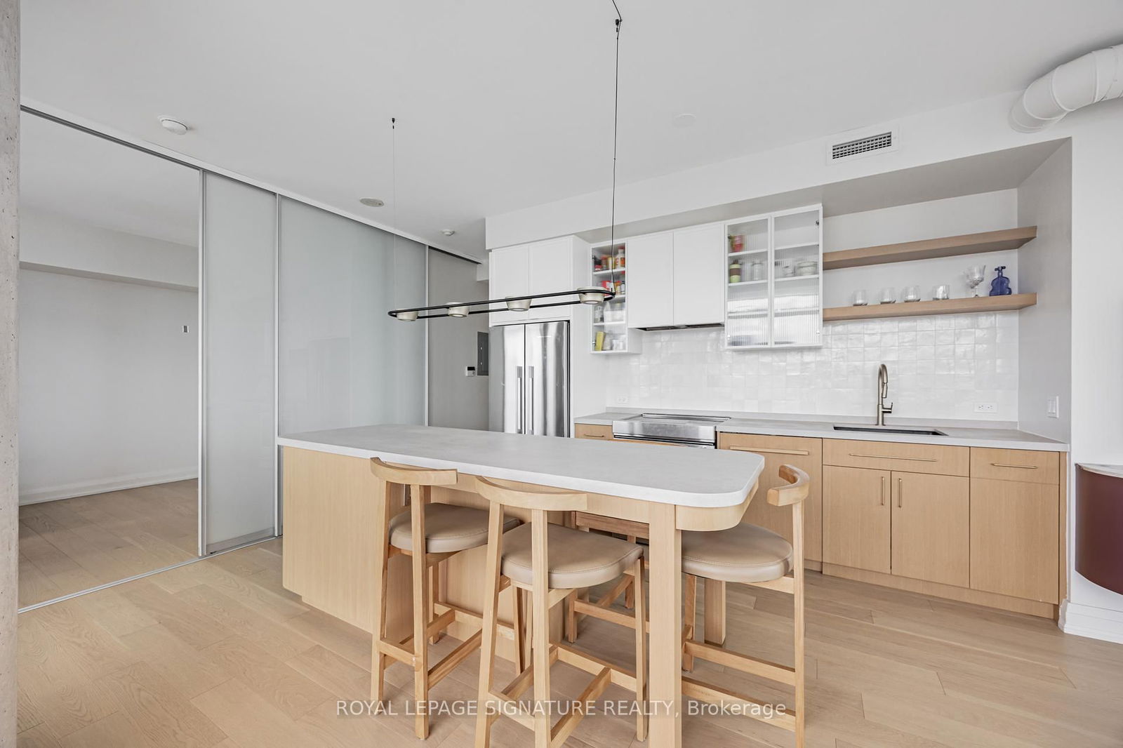 Condo for sale at 2406-33 Mill Street, Toronto, Waterfront Communities C8, M5A 3R3 - MLS: C12114208