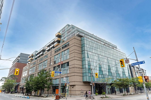 302 - 156 Portland Street