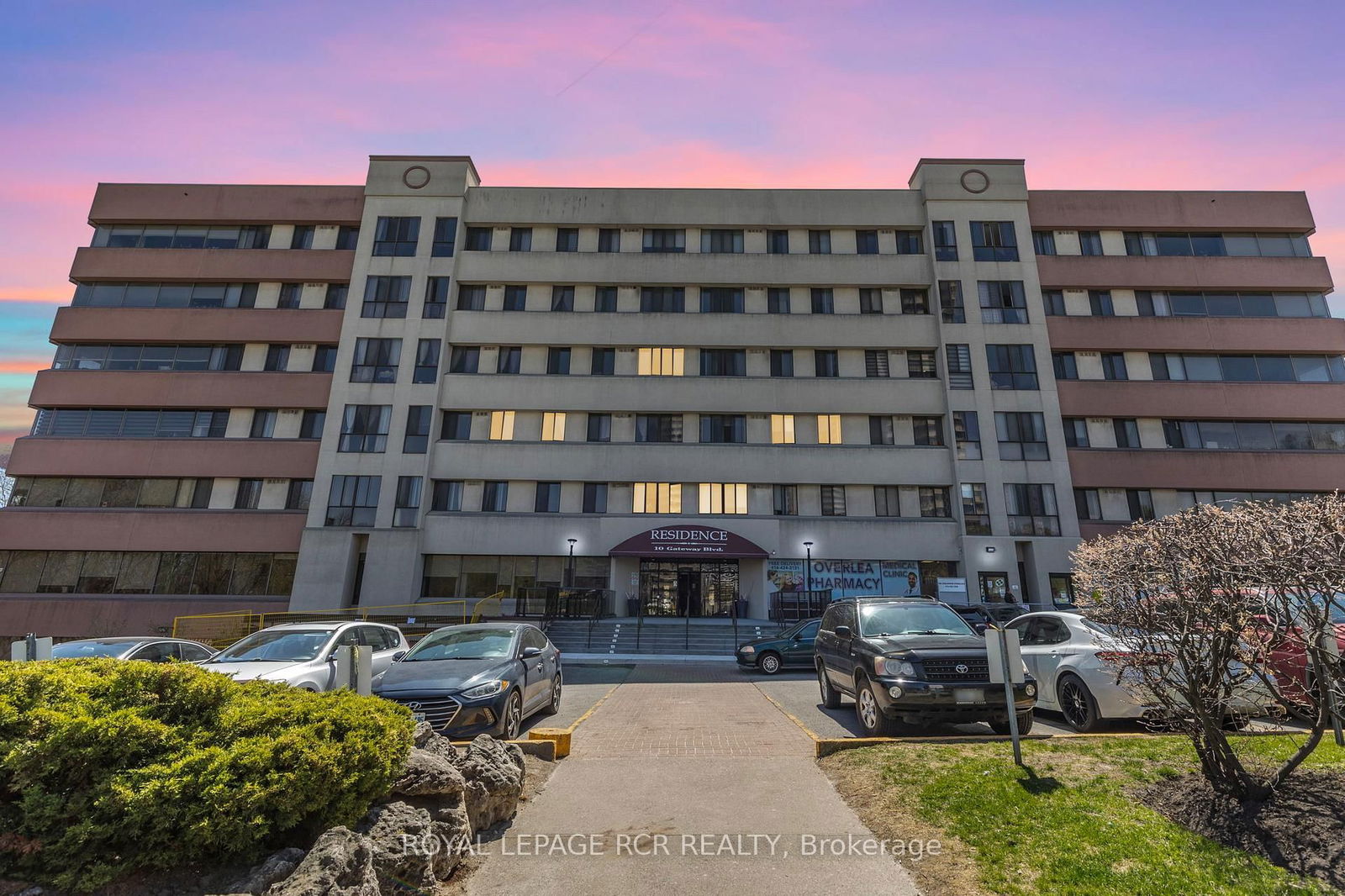 Condo for sale at 521-10 Gateway Boulevard, Toronto, Flemingdon Park, M3C 3A1 - MLS: C12114298