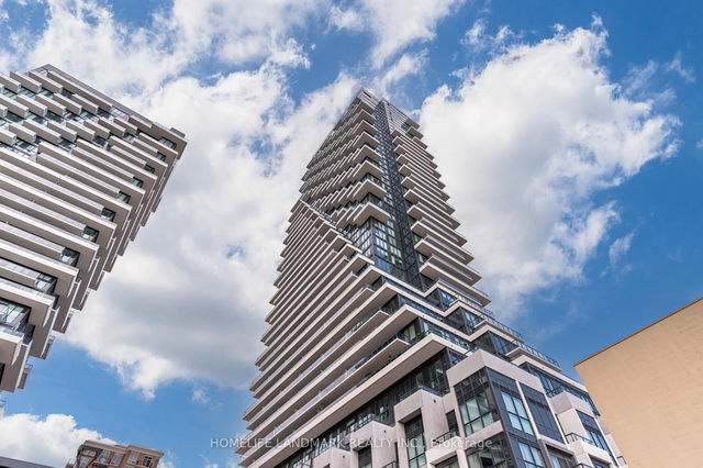 512 - 30 Inn On The Park Drive