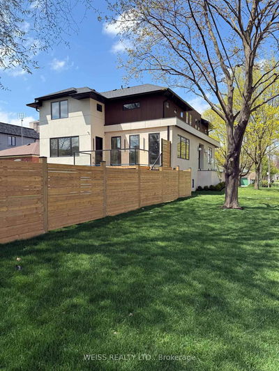 137 Bannockburn Ave, Toronto - Bedford Park-Nortown image-0-2