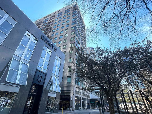 1506 - 102 Bloor Street
