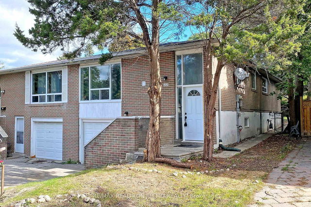 Upper - 153 Hollyberry Trail