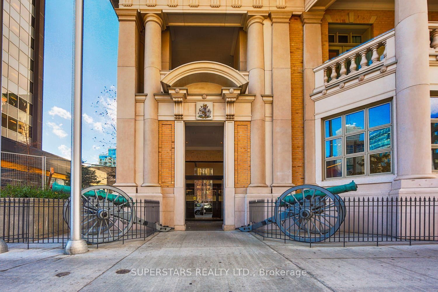 Condo for lease at 3606-426 University Avenue, Toronto, University, M5G 1S9 - MLS: C12114490