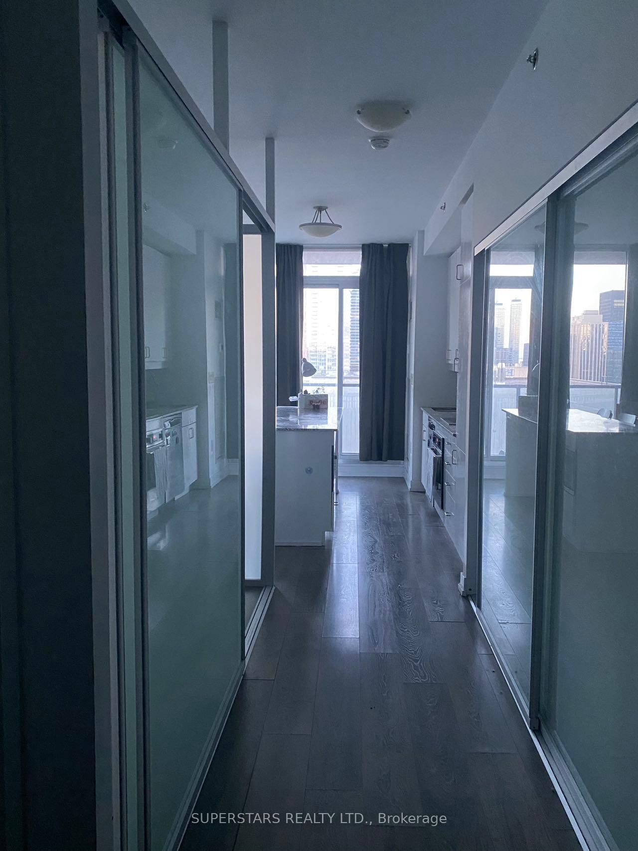 Condo for lease at 3606-426 University Avenue, Toronto, University, M5G 1S9 - MLS: C12114490