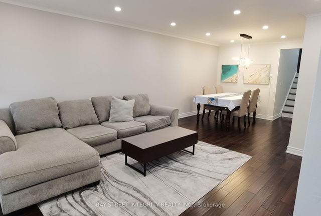 108 Bowhill Crescent