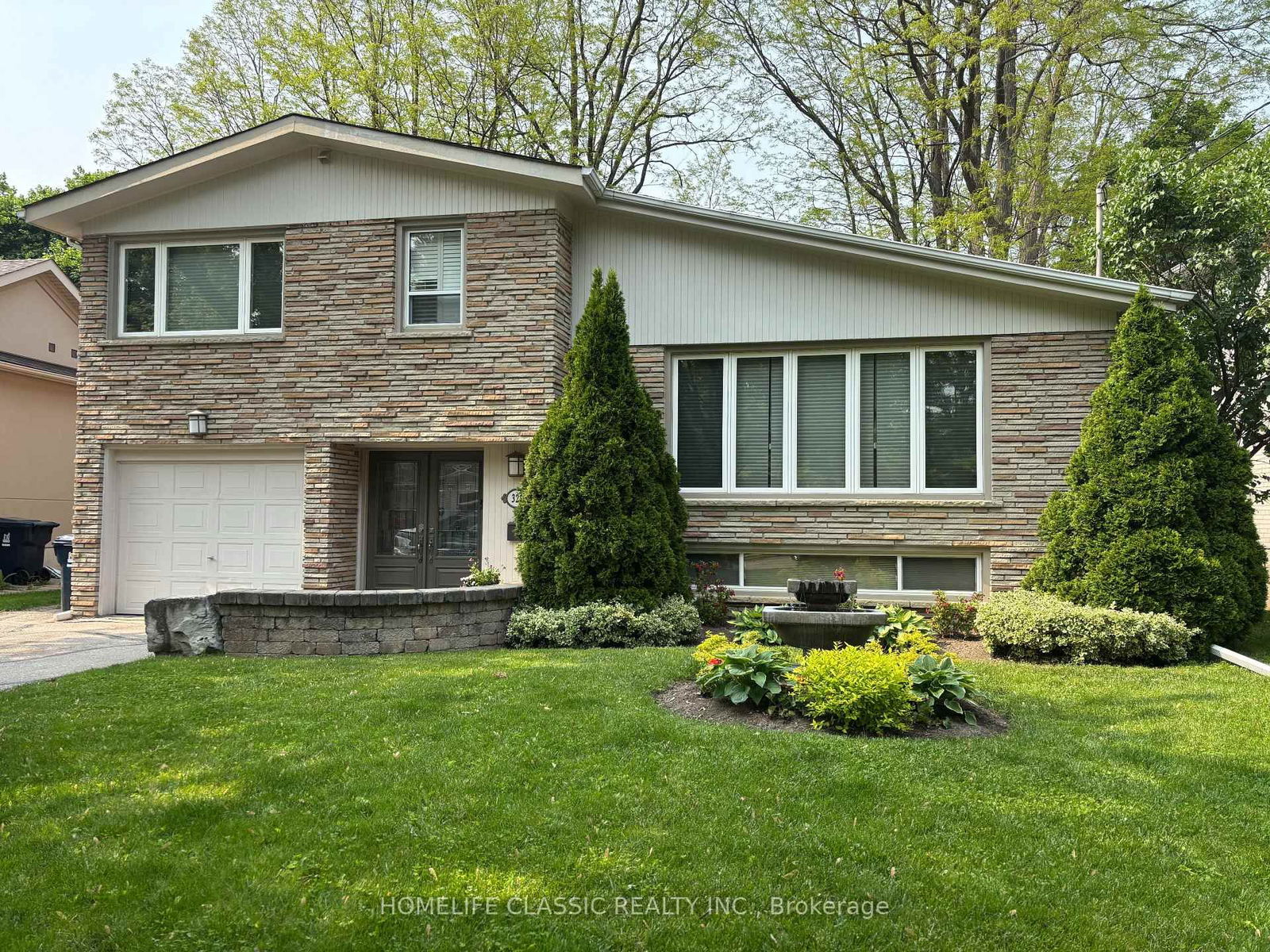 Detached House for sale at 326 Pleasant Avenue, Toronto, Newtonbrook West, M2R 2R4 - MLS: C12114645