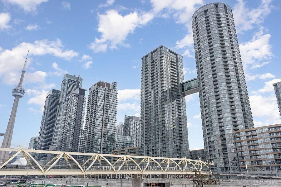 Condo for lease at 2011-15 Iceboat Terrace, Toronto, Waterfront Communities C1, M5V 4A5 - MLS: C12114676