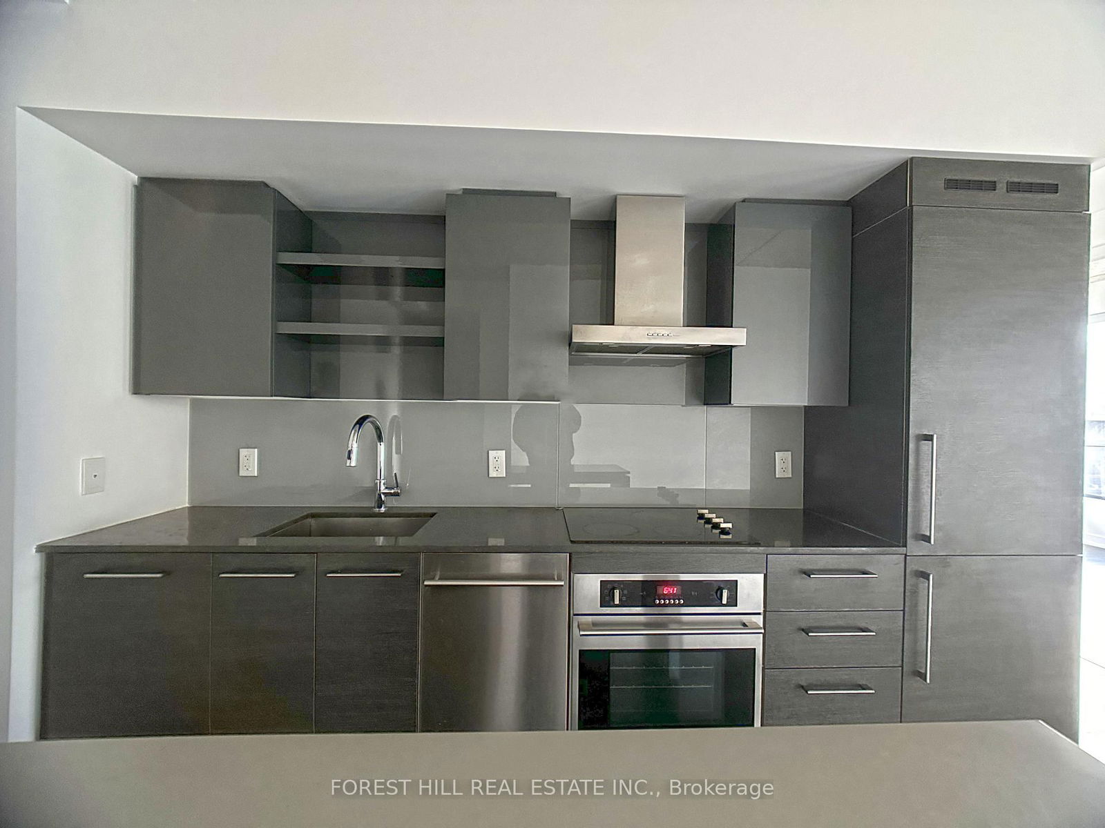 Condo for lease at 620-1030 King Street, Toronto, Trinity-Bellwoods, M6K 3N3 - MLS: C12114773
