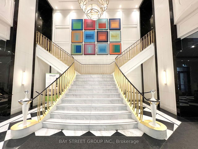 3105 - 955 Bay Street