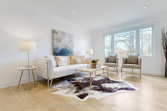 91 Hollyberry Trail