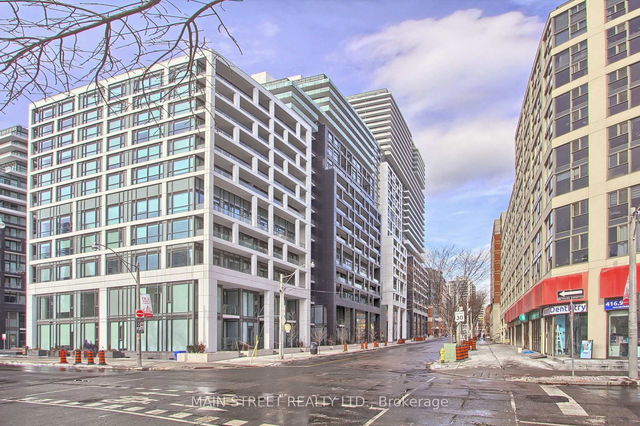 201 - 60 Princess Street