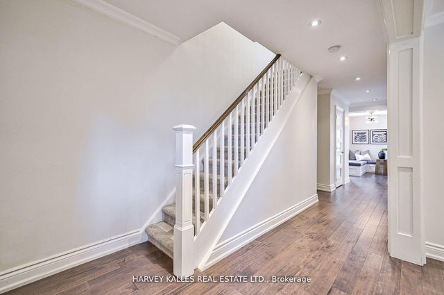 106 Gloucester Grove