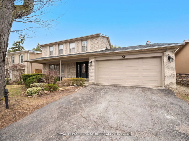 31 Hatherton Crescent