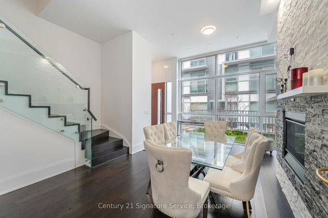 TH05 - 101 Erskine Avenue