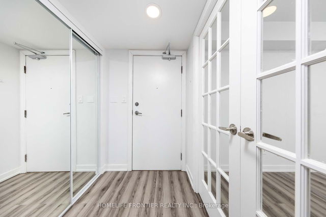 2505 - 3 Rean Drive