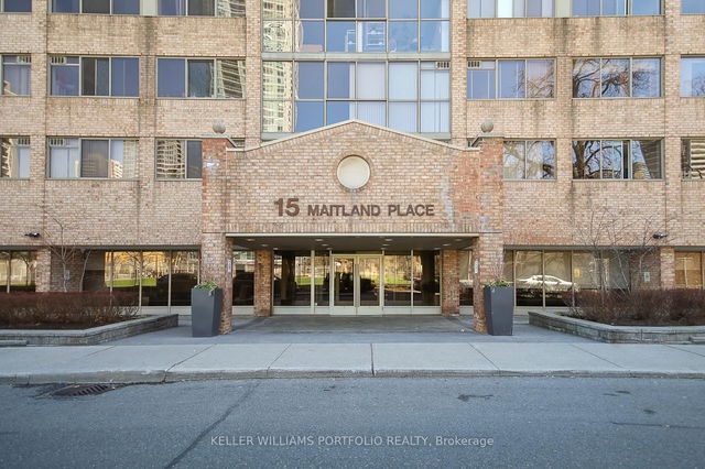 2104 - 15 Maitland Place