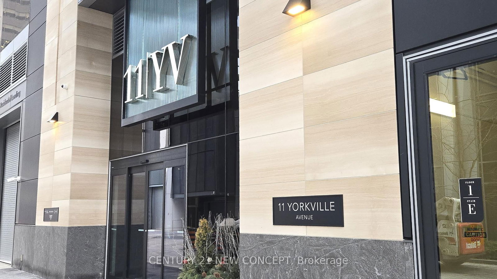 Condo for lease at 4207-11 Yorkville Avenue, Toronto, Annex, M4W 0B7 - MLS: C12115555