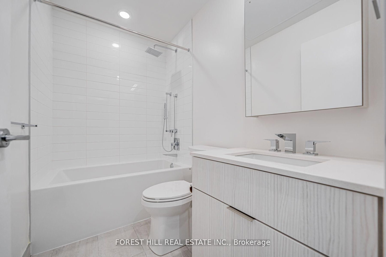 25 Richmond Street E, Unit 3107 - Photo 11