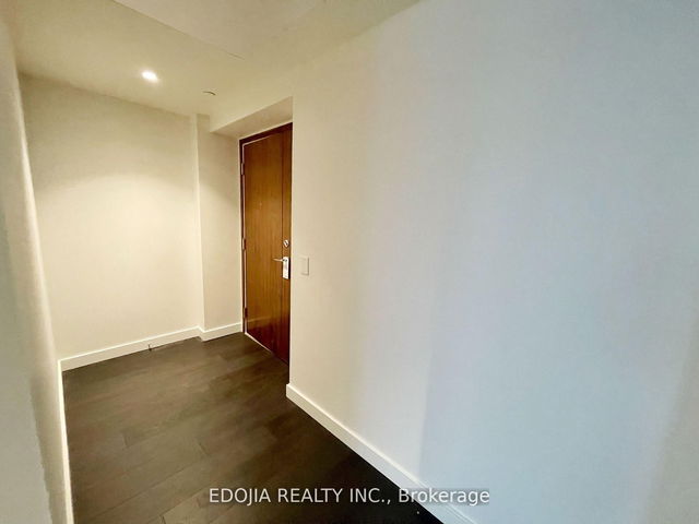 4001 - 95 Mcmahon Drive
