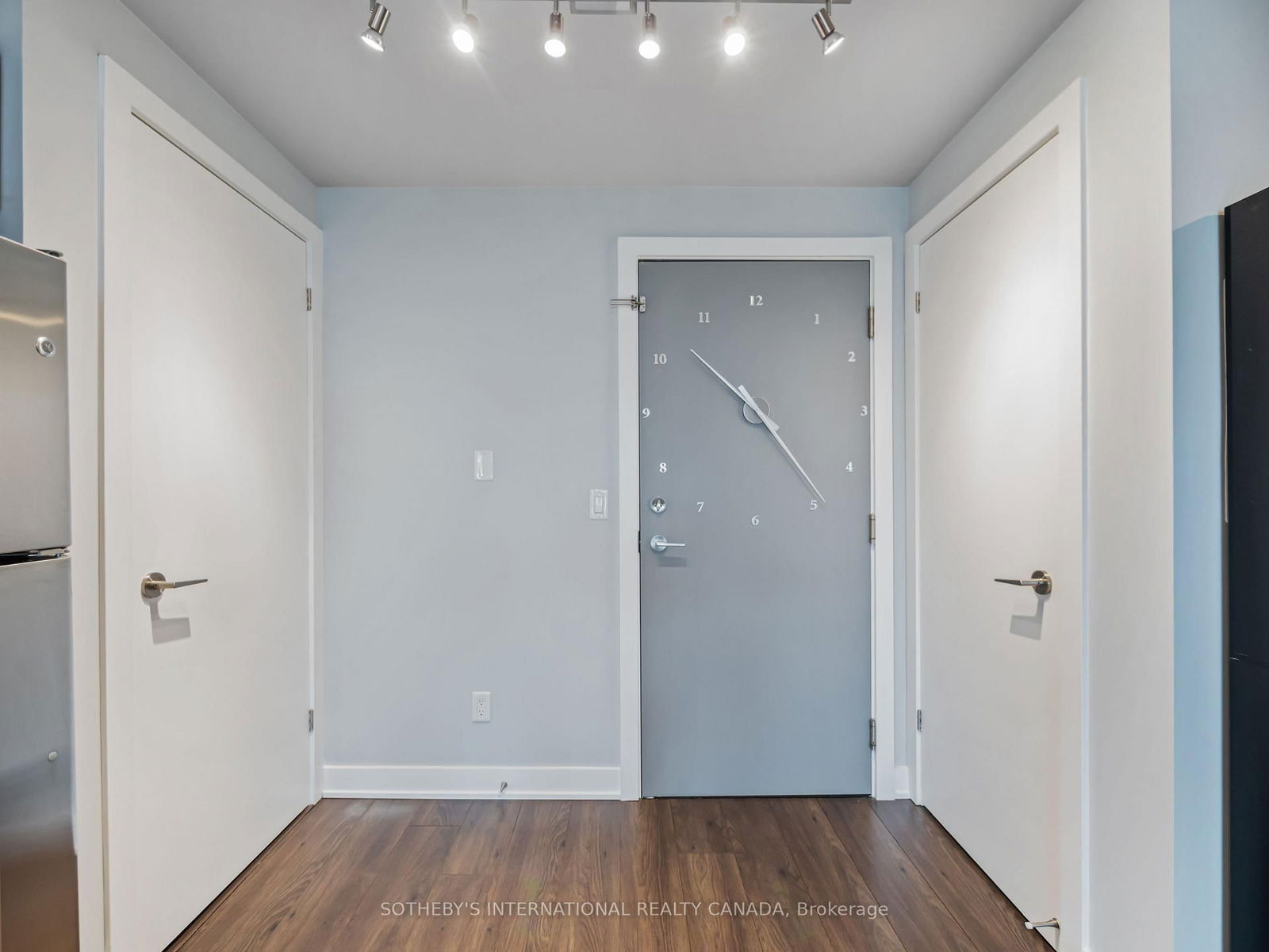 Condo for sale at 630-169 Fort York Boulevard, Toronto, Niagara, M5V 0C8 - MLS: C12115652
