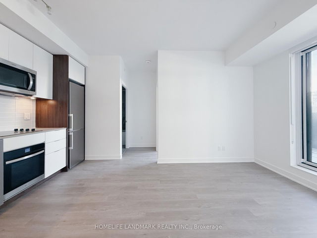 1111 - 543 Richmond Street