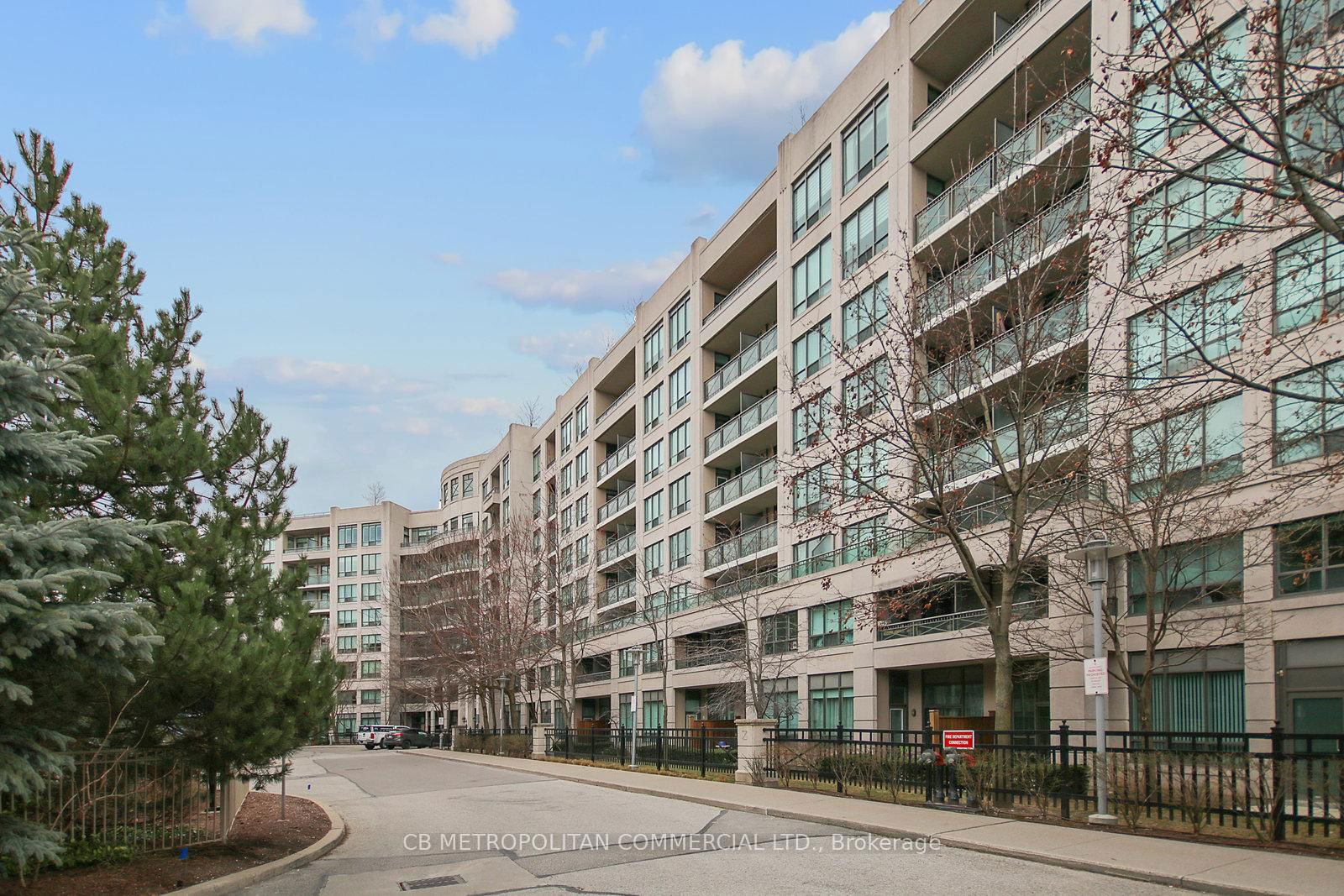 Condo for sale at 521-205 The Don Way, Toronto, Banbury-Don Mills, M3B 3S5 - MLS: C12115771