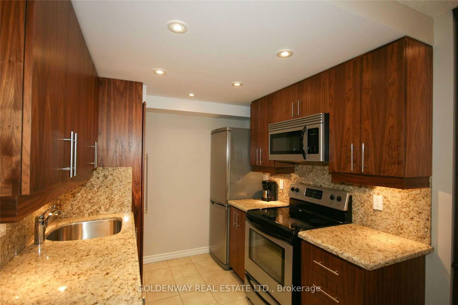 Condo for lease at 604-1055 Bay Street, Toronto, Bay Street Corridor, M5S 3A3 - MLS: C12115873