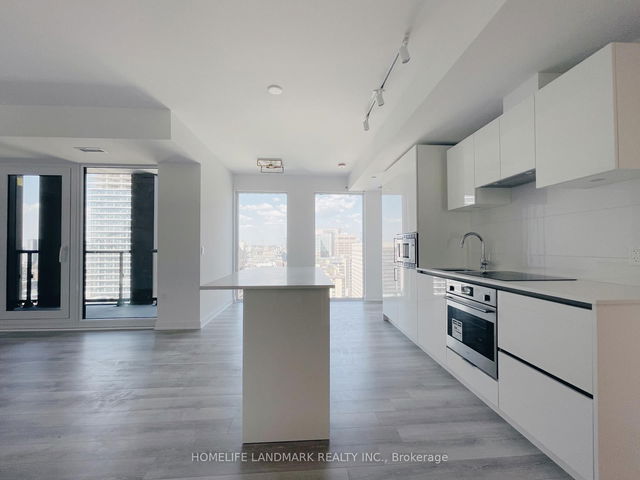 2009 - 238 Simcoe Street