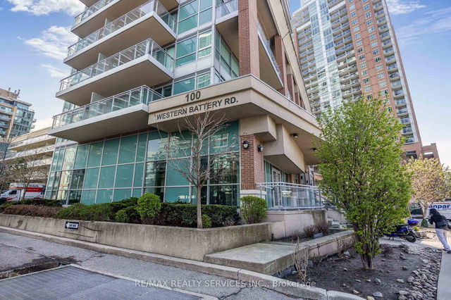 2009 - 100 Western Battery Road