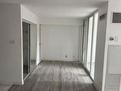 Unit 609 — 10 Yonge St, Toronto - Waterfront Communities C1 image-0-1