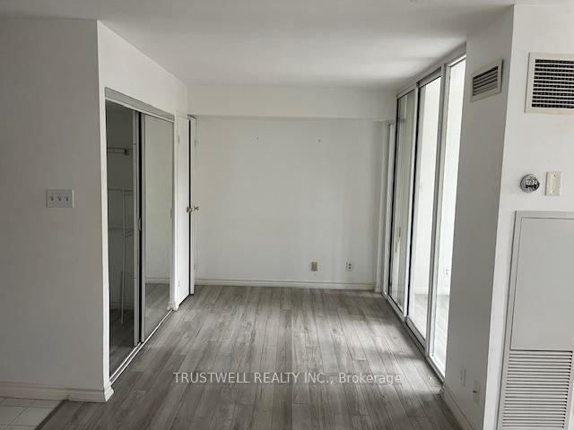 Condo for sale at 609-10 Yonge Street, Toronto, Waterfront Communities C1, M5J 1R4 - MLS: C12116275