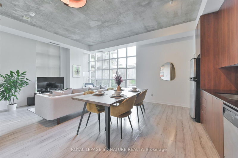 Unit 305 — 23 Brant St, Toronto - Waterfront Communities C1 image-0-0