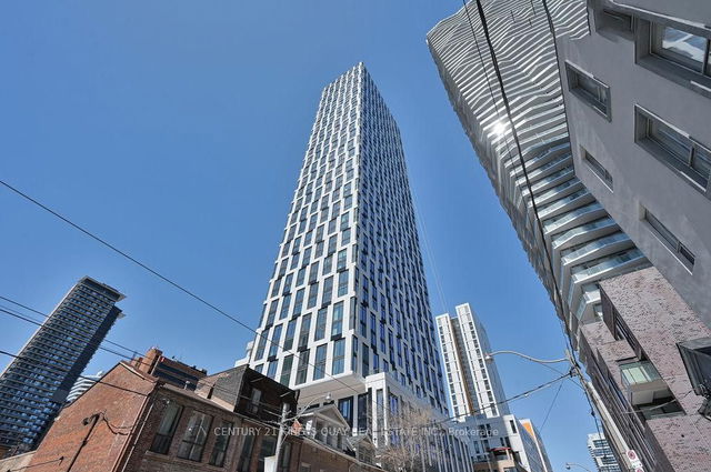 502 - 252 Church Street