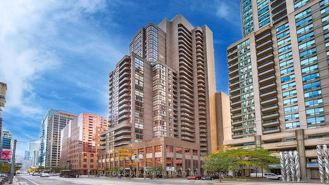 2705 - 736 Bay Street