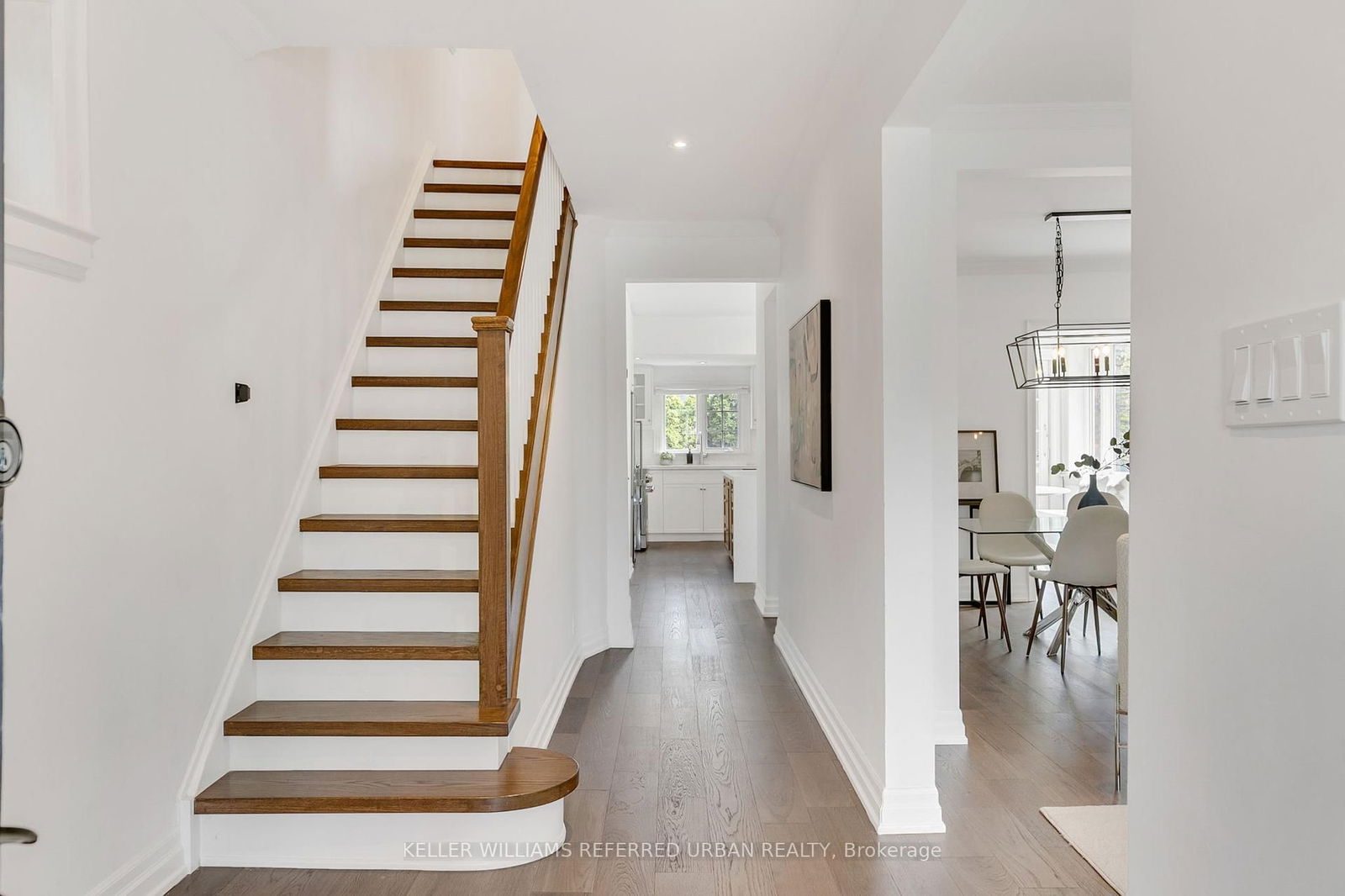 Detached House for sale at 21 Donegall Drive, Toronto, Leaside, M4G 3G6 - MLS: C12116660