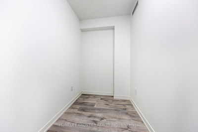 Unit 417 — 8 Olympic Garden Dr, Toronto - Newtonbrook East image-0-2